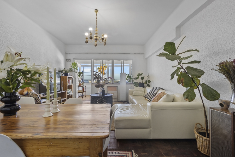 2 Bedroom Property for Sale in Green Point Western Cape